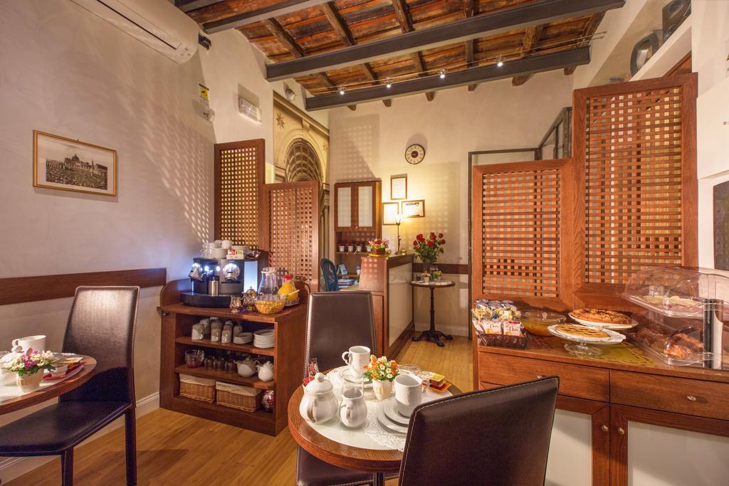 Leonetto Inn Rome Room photo