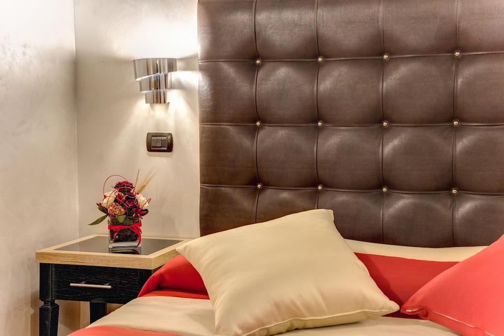 Leonetto Inn Rome Room photo